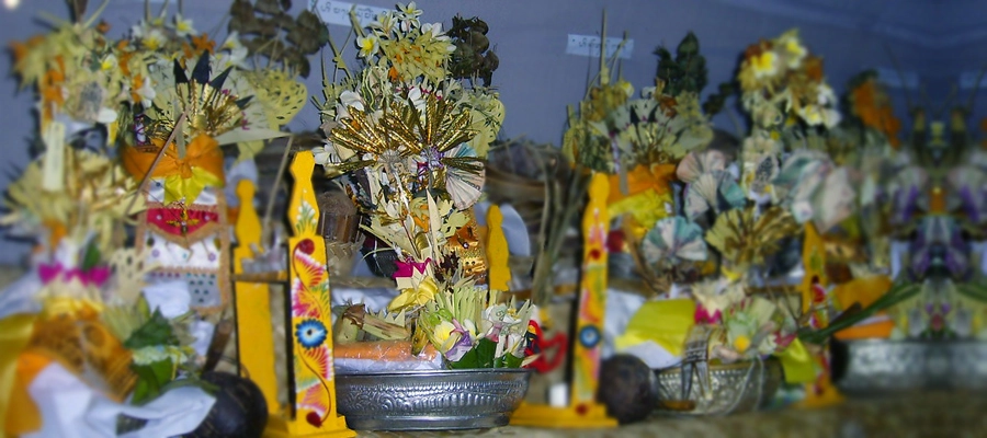 Pelaksanaan Upacara Ngelinggihang Dewa Hyang Ngelinggihang Dewa Hyang